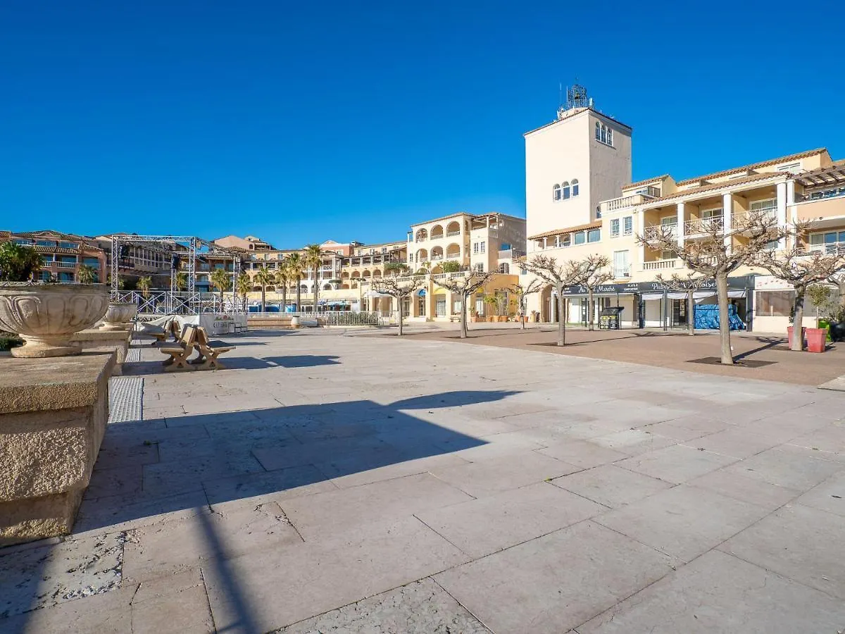 Apartment Village Cap Estérel - Le Village-75 Saint-Raphaël 0*,  France