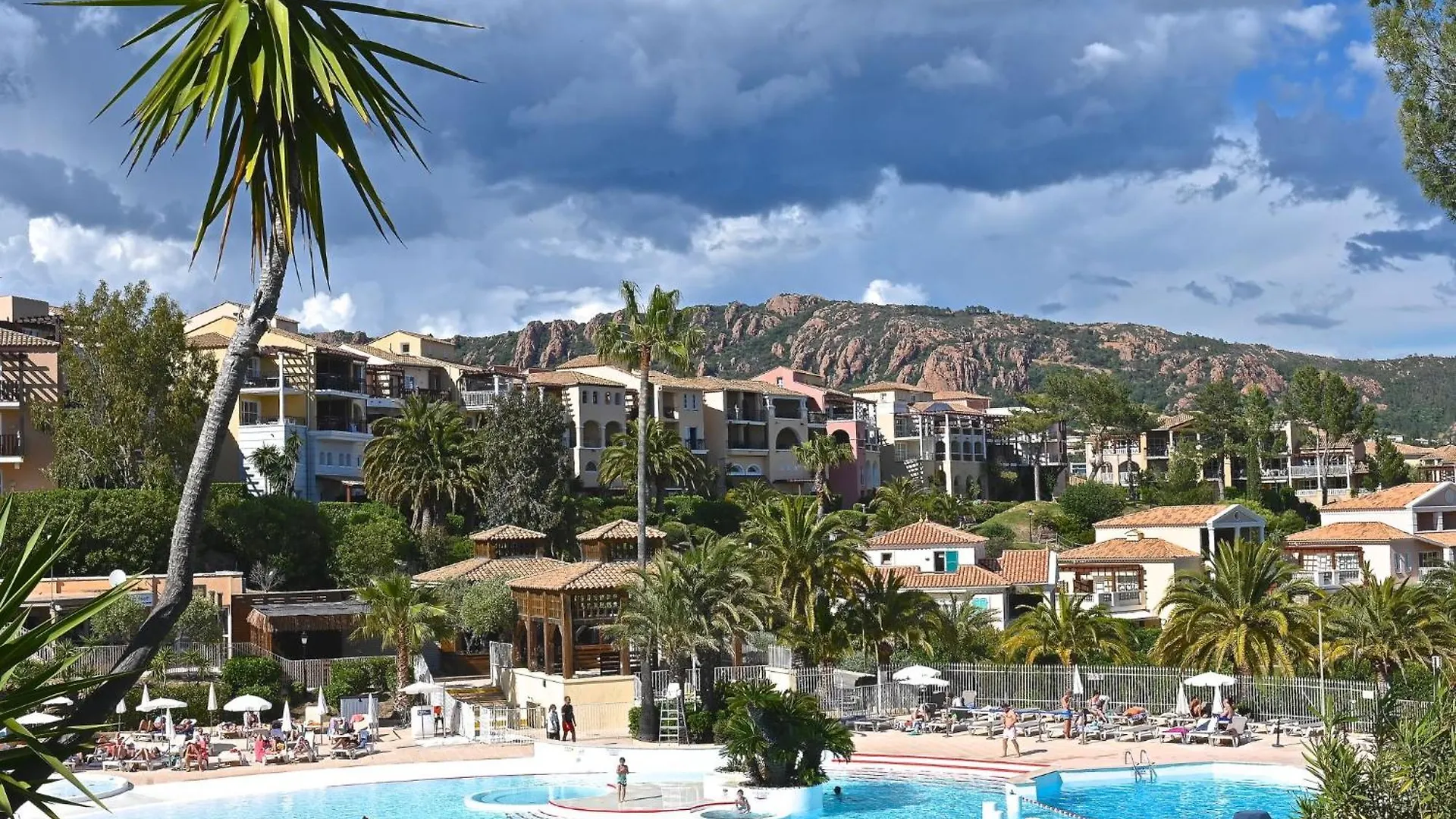 Apartment Village Cap Estérel - Le Village-75 Saint-Raphaël